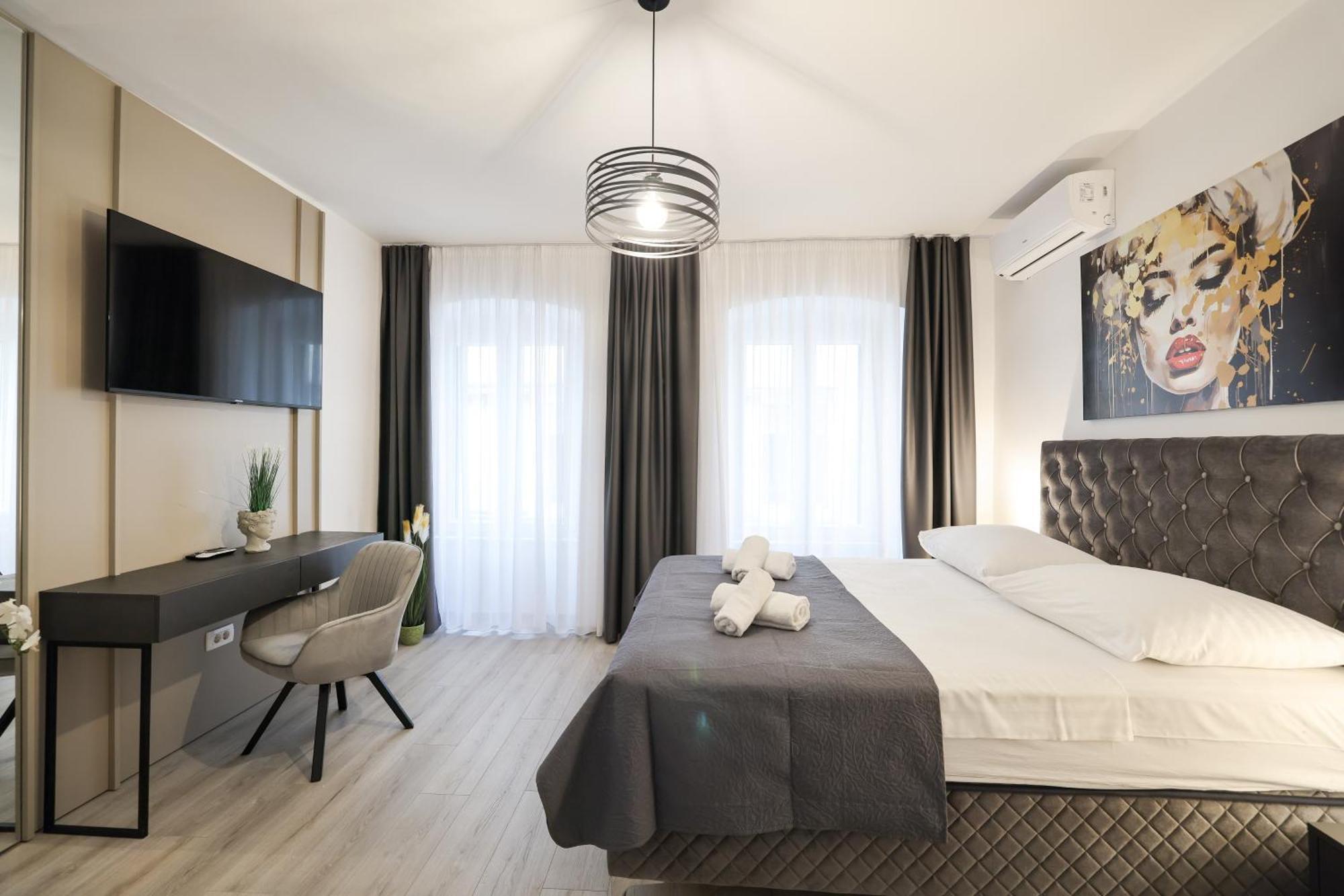 Classy Apartments In City Centar Zadar Extérieur photo