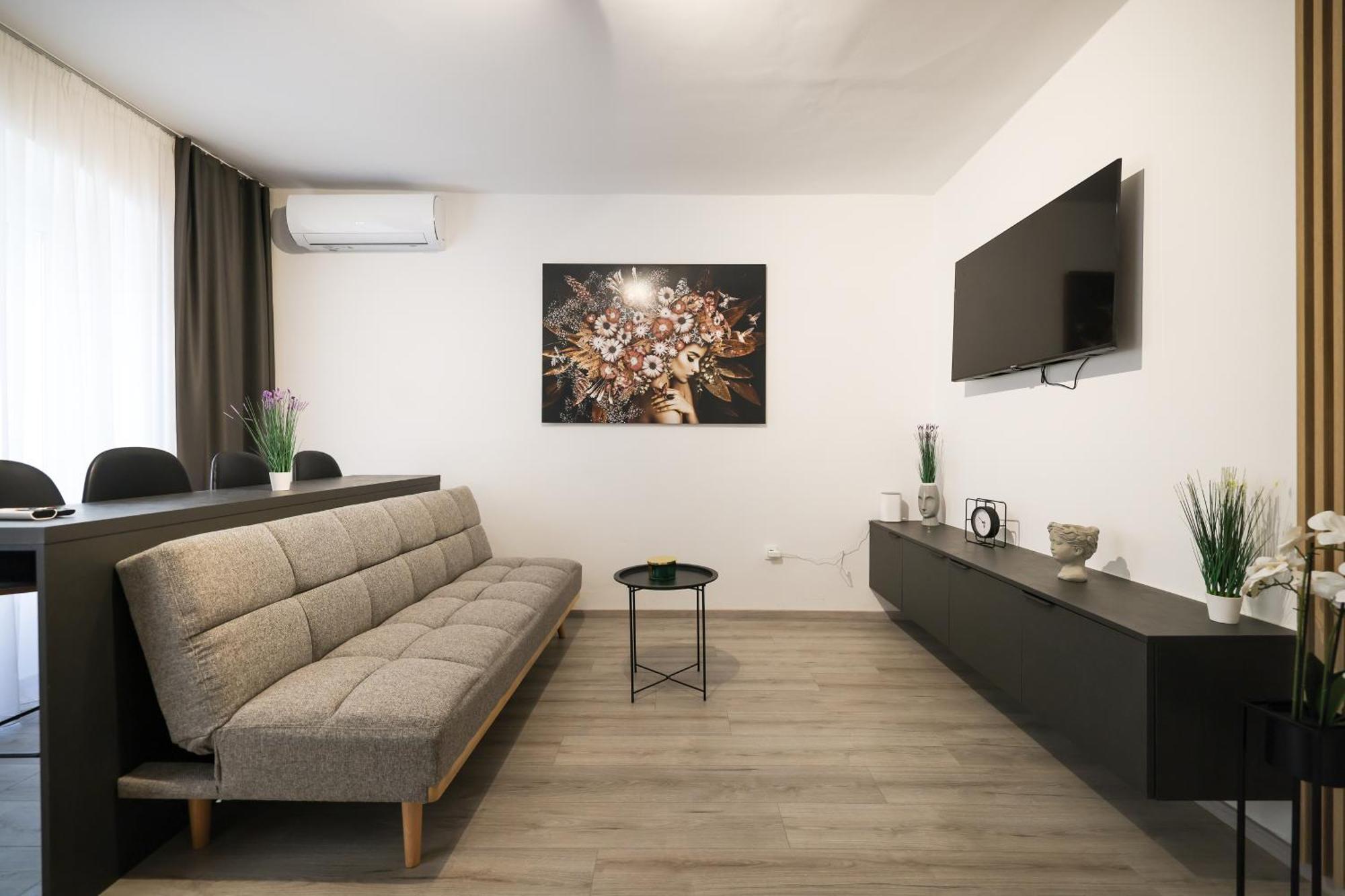 Classy Apartments In City Centar Zadar Extérieur photo