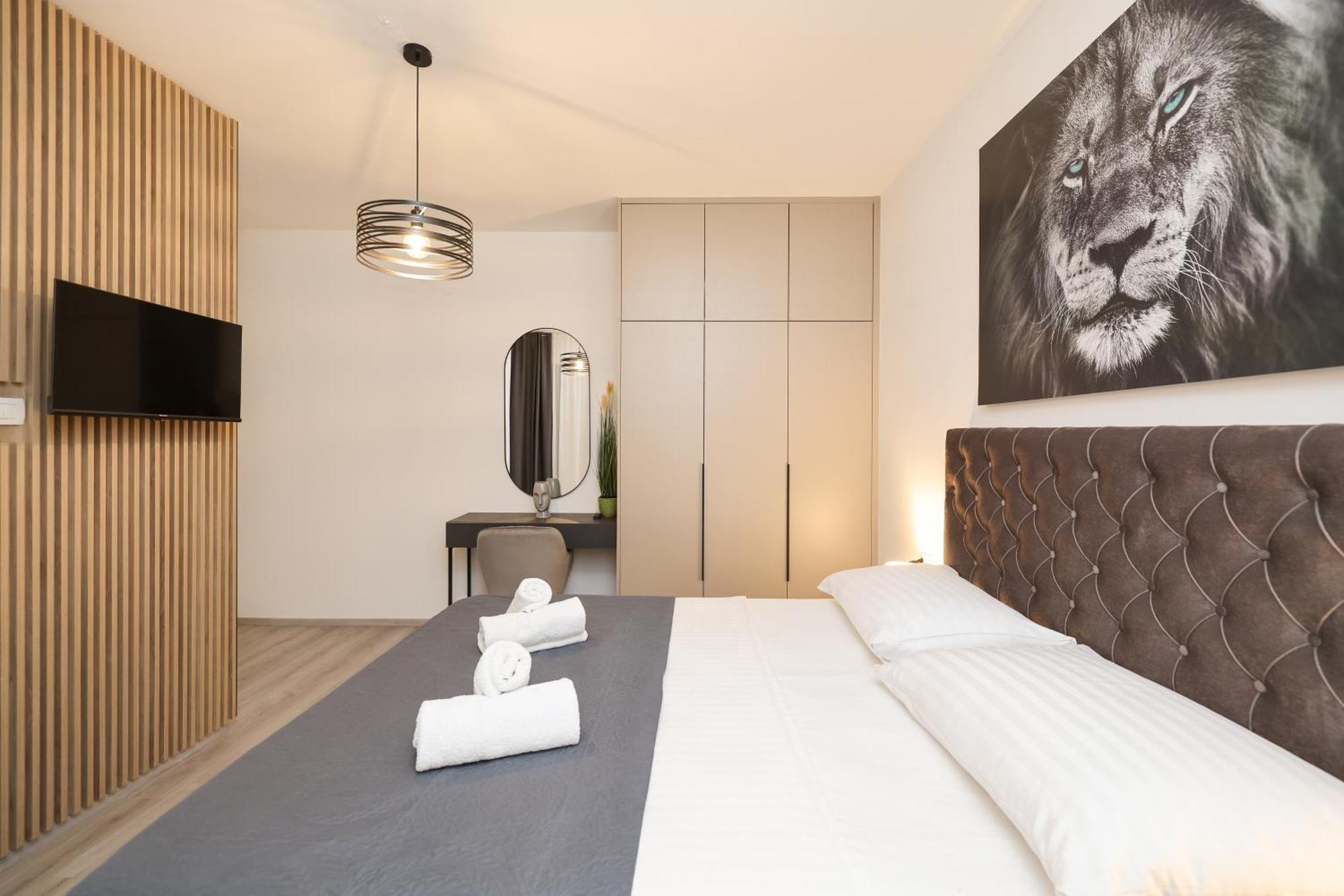 Classy Apartments In City Centar Zadar Extérieur photo